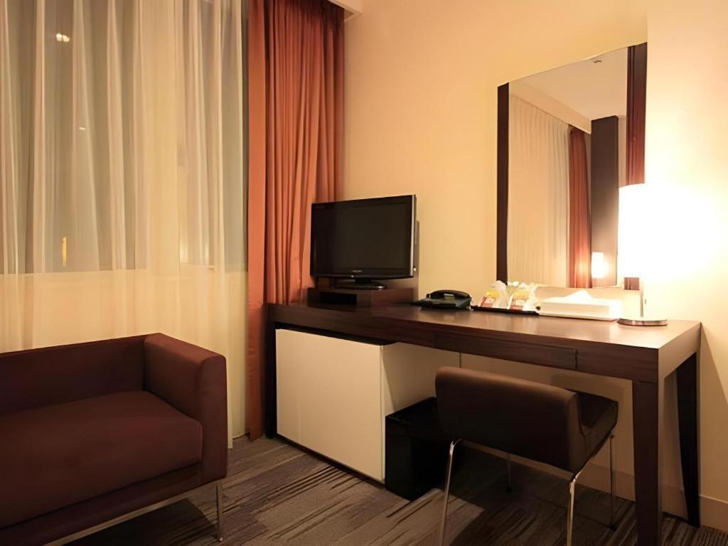 Hotel Yuquesta Asahibashi Naha Exteriör bild