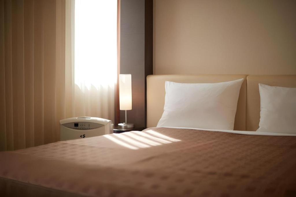 Hotel Yuquesta Asahibashi Naha Exteriör bild