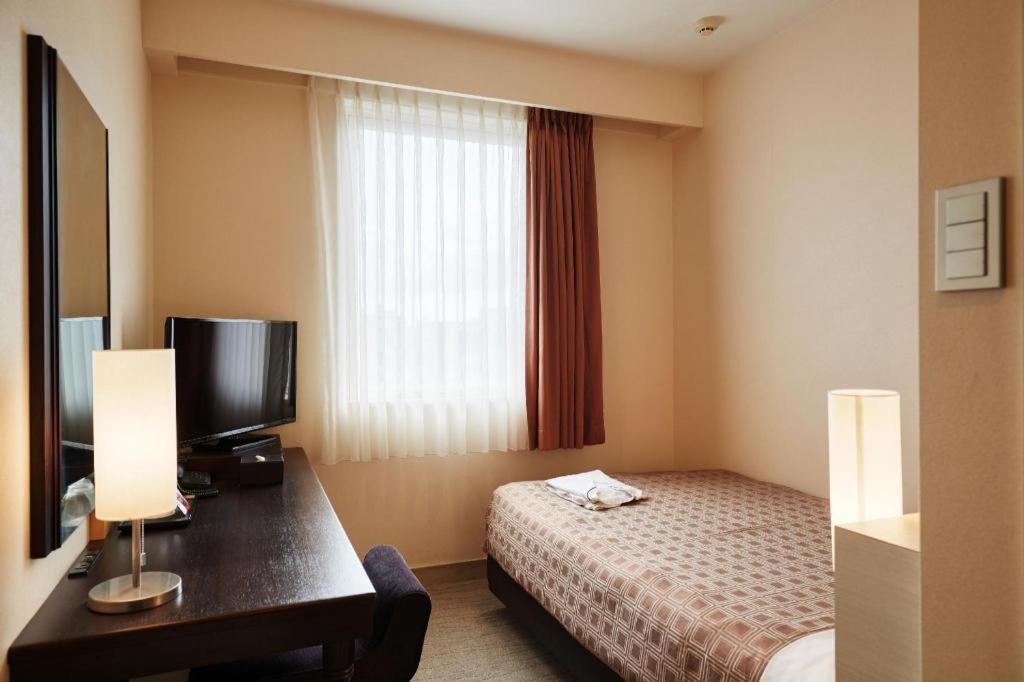 Hotel Yuquesta Asahibashi Naha Exteriör bild