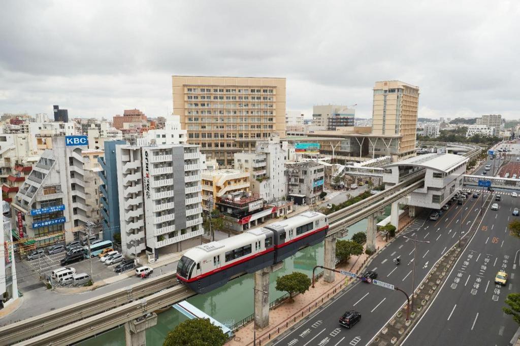 Hotel Yuquesta Asahibashi Naha Exteriör bild